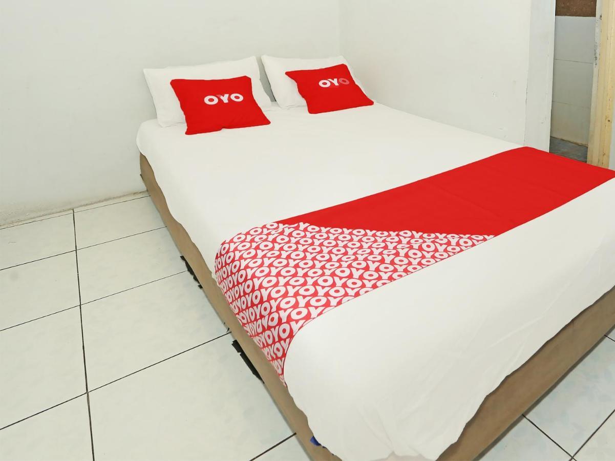 Oyo 92470 Hotel Sahabat 2 Τάνγκερανγκ Εξωτερικό φωτογραφία